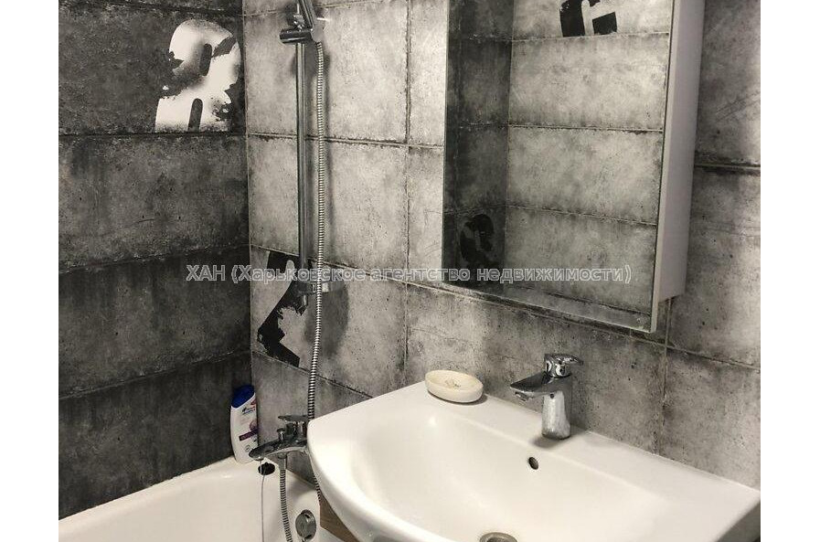 Продам квартиру, Петра Григоренко пр-т , 2 кім., 47 м², капитальный ремонт 