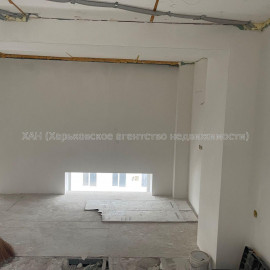 Продам квартиру, Героев Харькова просп. , 4  ком., 96 м², без отделочных работ