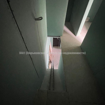 Продам квартиру, Героев Харькова просп. , 4  ком., 96 м², без отделочных работ 