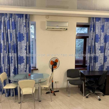 Продам квартиру, Отакара Яроша ул. , 2  ком., 40 м², евроремонт  - фото 1 Продам квартиру, Отакара Яроша ул. , 2  ком., 40 м², евроремонт