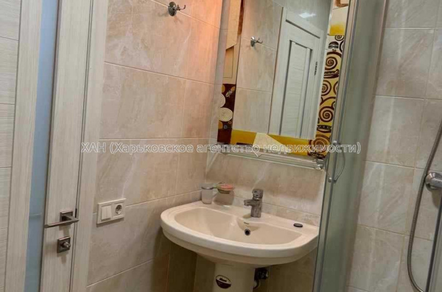 Продам квартиру, Отакара Яроша ул. , 2  ком., 40 м², евроремонт 