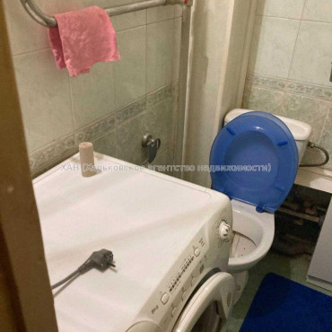 Продам квартиру, Победы просп. , 1  ком., 35.60 м², косметический ремонт 