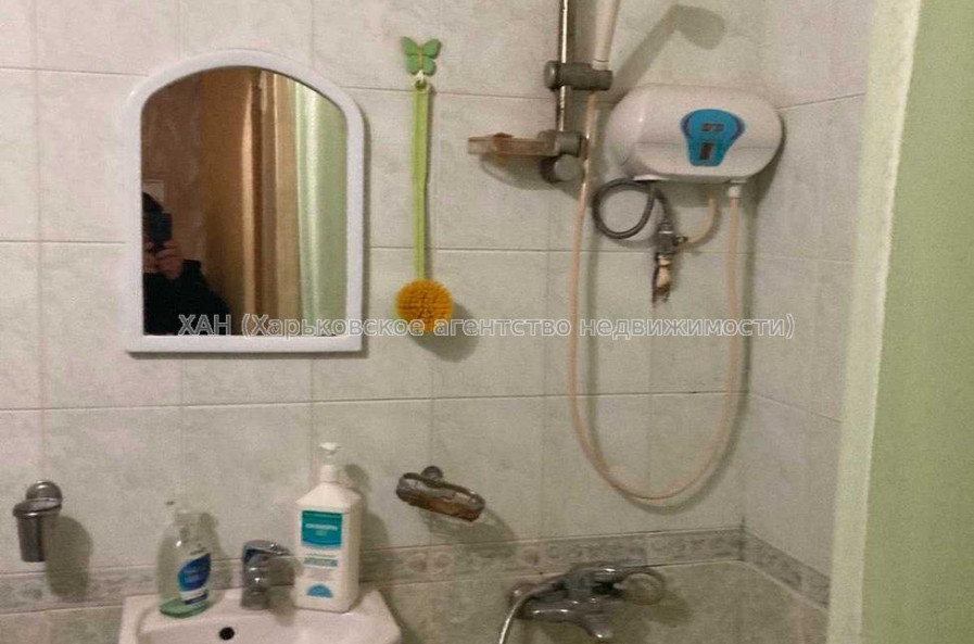 Продам квартиру, Победы просп. , 1  ком., 35.60 м², косметический ремонт 