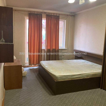Продам квартиру, Победы просп. , 1  ком., 35.60 м², косметический ремонт 