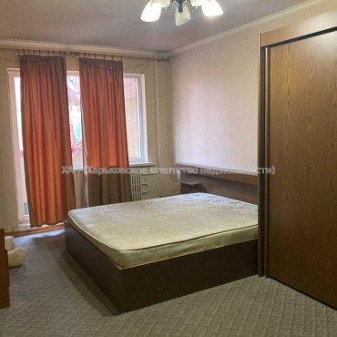 Продам квартиру, Победы просп. , 1  ком., 35.60 м², косметический ремонт 