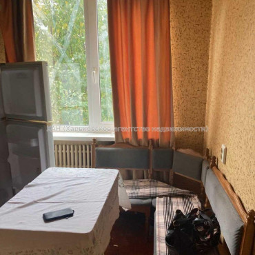 Продам квартиру, Победы просп. , 1  ком., 35.60 м², косметический ремонт 