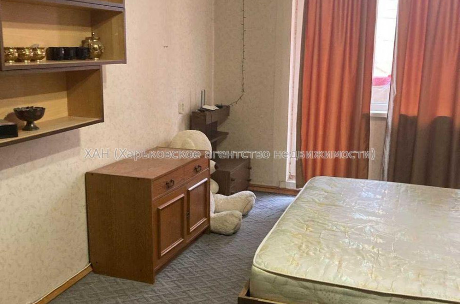 Продам квартиру, Победы просп. , 1  ком., 35.60 м², косметический ремонт 