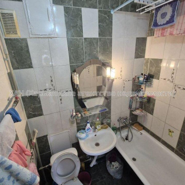 Продам квартиру, 23 Августа ул. , 2 кім., 41.90 м², капитальный ремонт  - фото 8 Продам квартиру, 23 Августа ул. , 2 кім., 41.90 м², капитальный ремонт