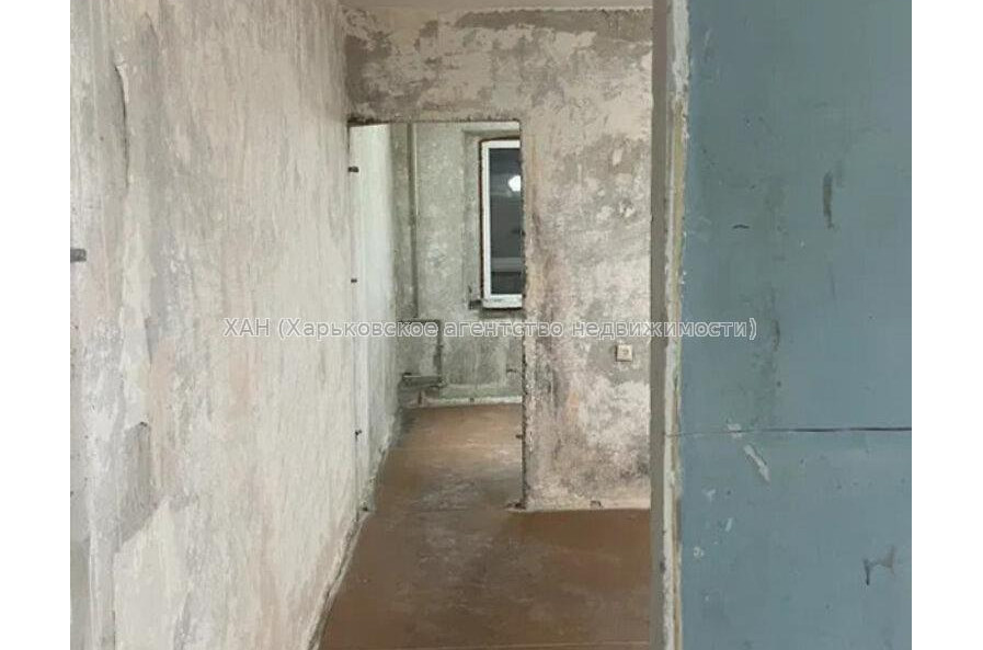 Продам квартиру, Непокоренных ул. , 4  ком., 67.90 м², без ремонта 