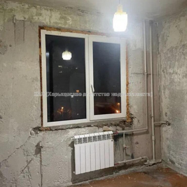 Продам квартиру, Непокоренных ул. , 4  ком., 67.90 м², без ремонта 