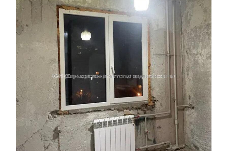 Продам квартиру, Непокоренных ул. , 4  ком., 67.90 м², без ремонта 