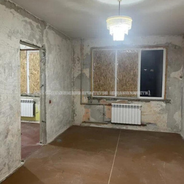 Продам квартиру, Непокоренных ул. , 4  ком., 67.90 м², без ремонта 