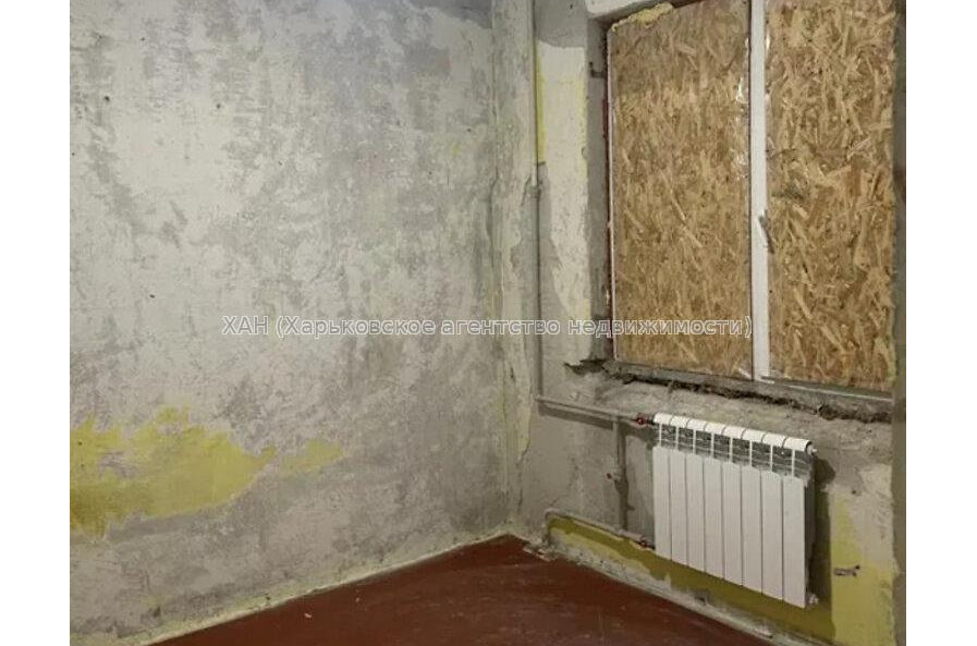 Продам квартиру, Непокоренных ул. , 4  ком., 67.90 м², без ремонта 