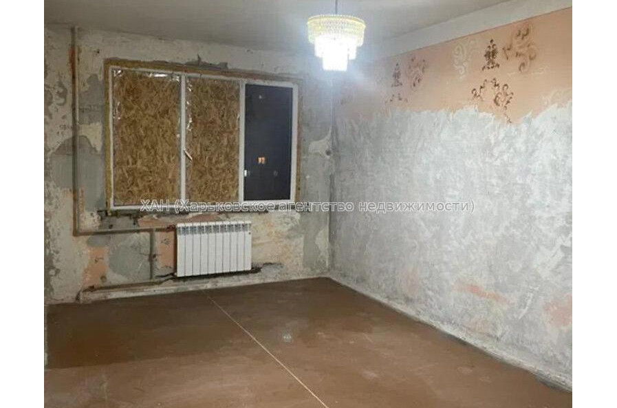 Продам квартиру, Непокоренных ул. , 4  ком., 67.90 м², без ремонта 