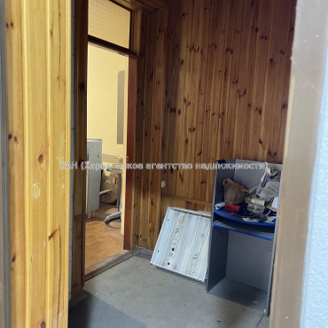 Продам квартиру, Потебни ул. , 2 , 3 кім., 67 м², косметический ремонт 