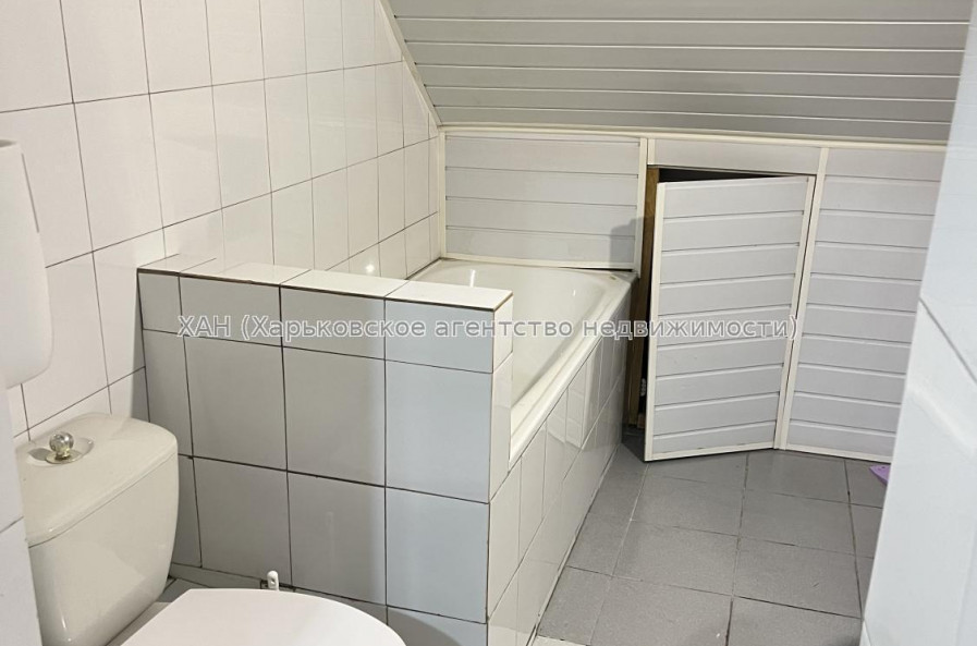 Продам квартиру, Потебни ул. , 2 , 3 кім., 67 м², косметический ремонт 