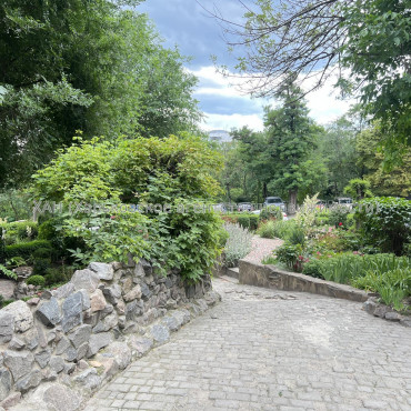 Продам квартиру, Потебни ул. , 2 , 3 кім., 67 м², косметический ремонт 