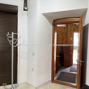 Продам квартиру, Потебни ул. , 2 , 3 кім., 67 м², косметический ремонт 