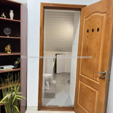 Продам квартиру, Потебни ул. , 2 , 3 кім., 67 м², косметический ремонт 