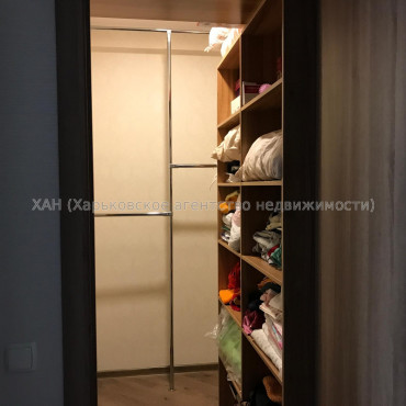 Продам квартиру, Светлая ул. , 21 , 3  ком., 61.20 м², евроремонт 