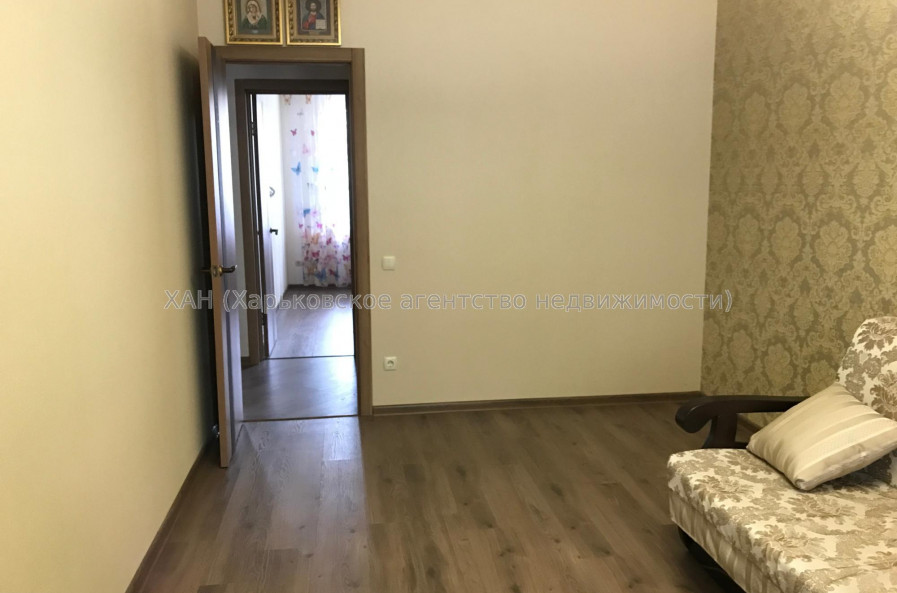 Продам квартиру, Светлая ул. , 21 , 3  ком., 61.20 м², евроремонт 