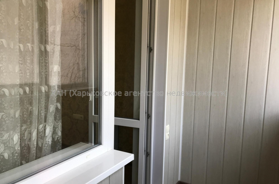 Продам квартиру, Светлая ул. , 21 , 3  ком., 61.20 м², евроремонт 