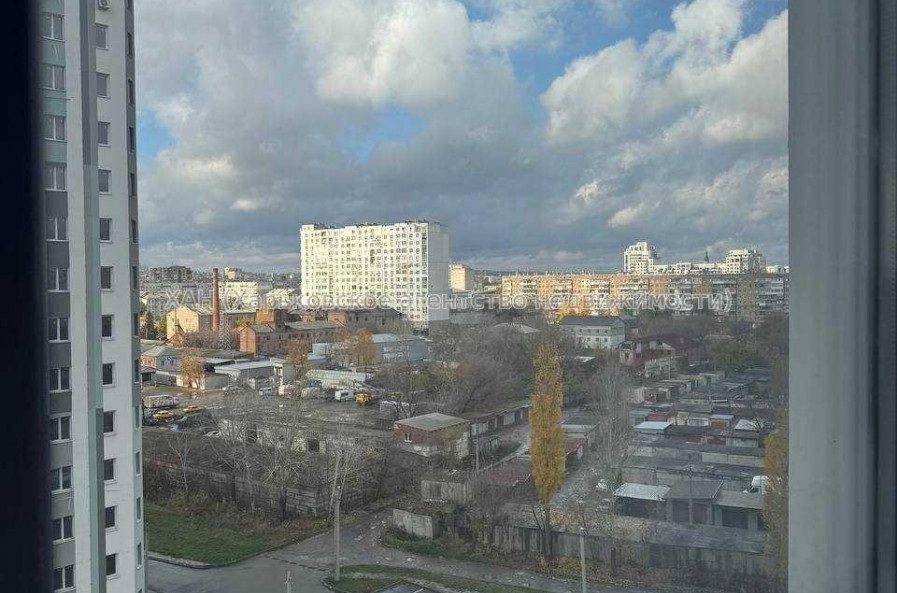 Продам квартиру, Лисаветинская ул. , 2 кім., 61 м², евроремонт 