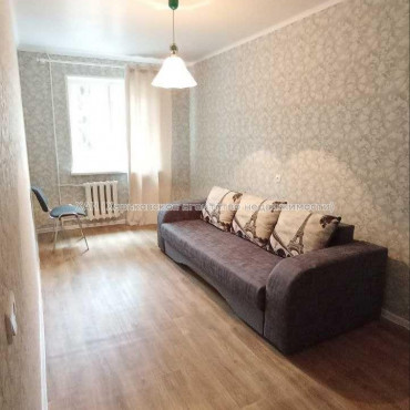 Продам квартиру, Харьковских Дивизий ул. , 3 кім., 60 м², евроремонт 