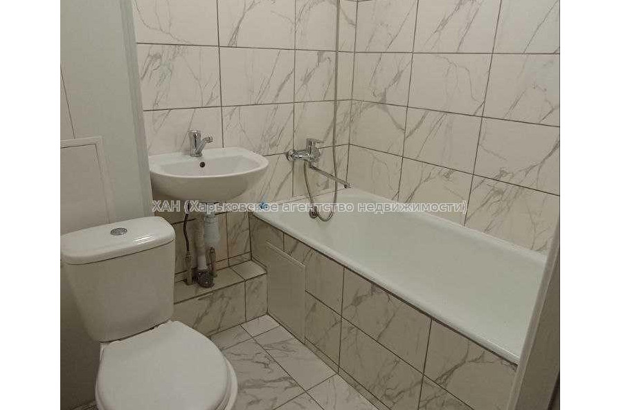 Продам квартиру, Харьковских Дивизий ул. , 3 кім., 60 м², евроремонт 