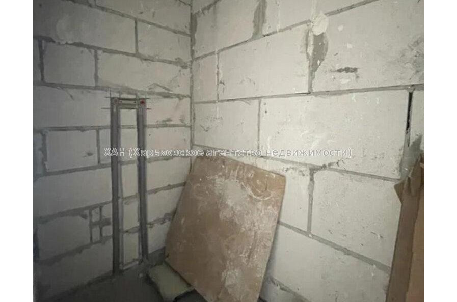 Продам квартиру, Шевченковский пер. , 1  ком., 18.80 м², без внутренних работ 