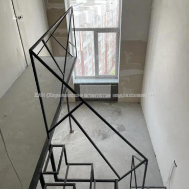 Продам квартиру, Шевченковский пер. , 1  ком., 18.80 м², без внутренних работ 