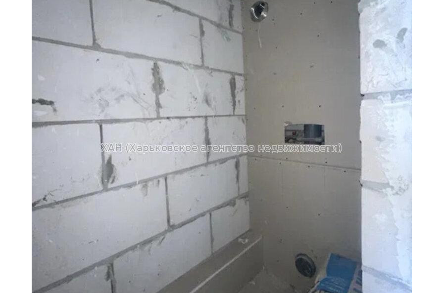 Продам квартиру, Шевченковский пер. , 1  ком., 18.80 м², без внутренних работ 