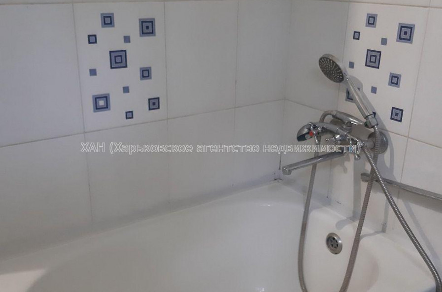 Продам квартиру, Академика Павлова ул. , 1 кім., 32.30 м², евроремонт 