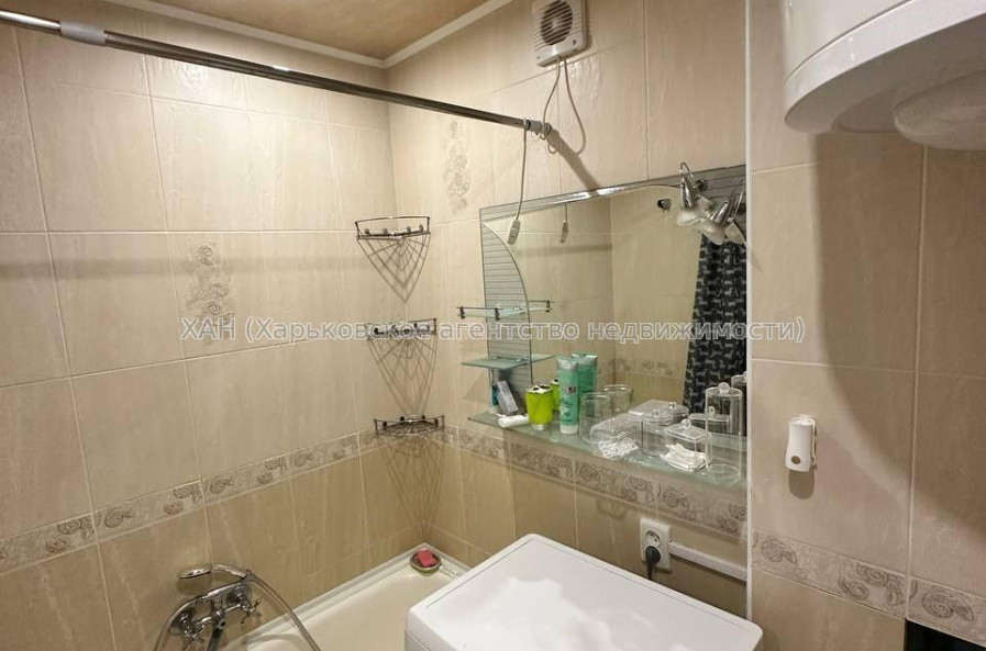 Продам квартиру, Деревянко ул. , 1  ком., 30 м², евроремонт 