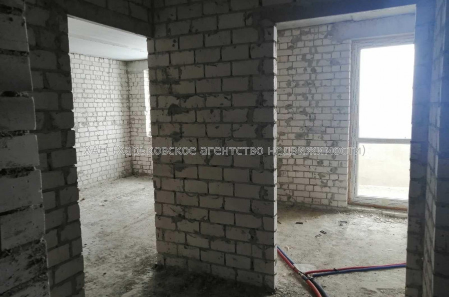 Продам квартиру, 1 кім., 46.40 м², без ремонта 