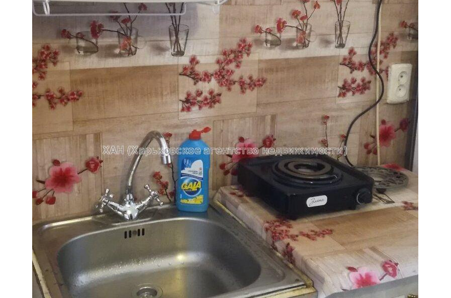 Продам квартиру, Гарибальди ул. , 1  ком., 17 м², косметический ремонт 