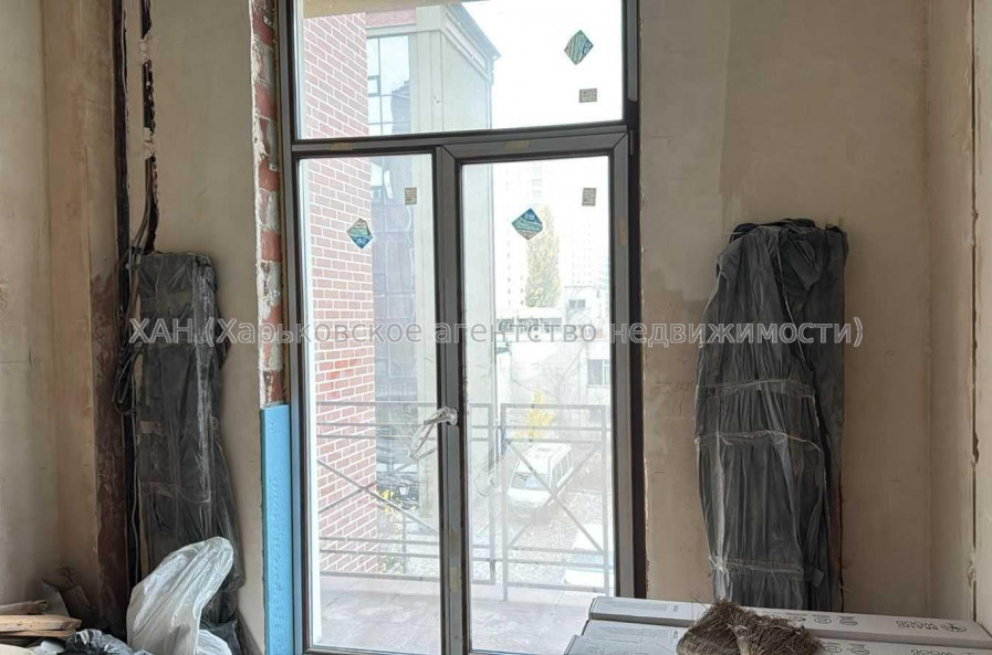 Продам квартиру, Профессорская ул. , 2 кім., 83.10 м², без отделочных работ 