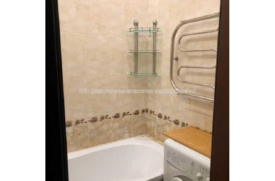 Продам квартиру, Библика ул. , 2 кім., 53.40 м², косметический ремонт 