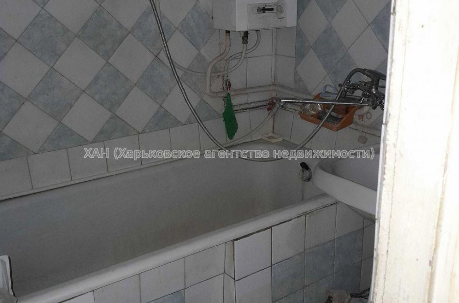 Продам квартиру, Героев Харькова просп. , 3 кім., 75 м², косметический ремонт 