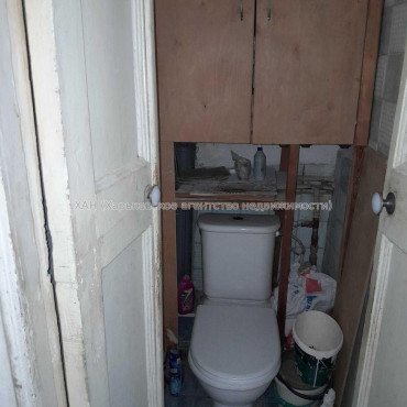 Продам квартиру, Героев Харькова просп. , 3 кім., 75 м², косметический ремонт 