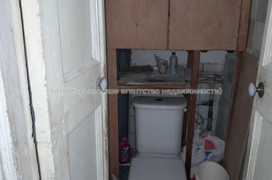 Продам квартиру, Героев Харькова просп. , 3 кім., 75 м², косметический ремонт 