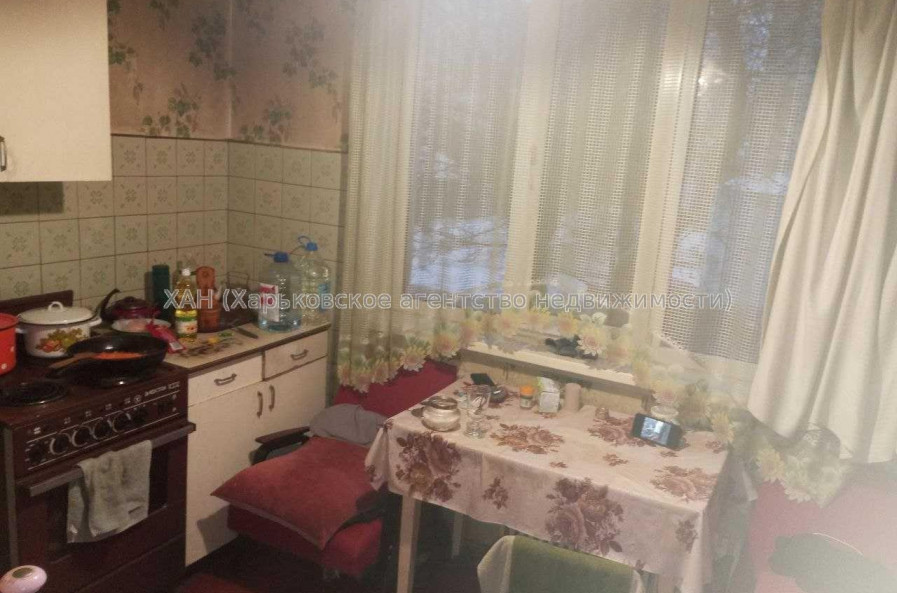 Продам квартиру, Пермская ул. , 2  ком., 56.90 м², советский ремонт 
