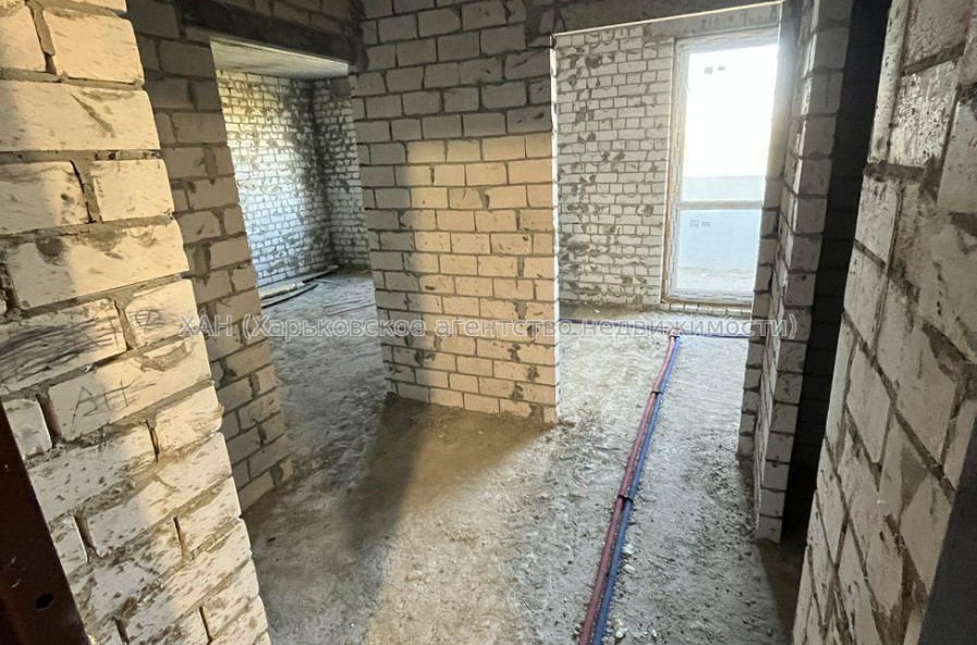 Продам квартиру, Шевченковский пер. , 1  ком., 47 м², без внутренних работ 