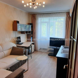 Продам квартиру, Героев Харькова просп. , 2 кім., 44 м², евроремонт