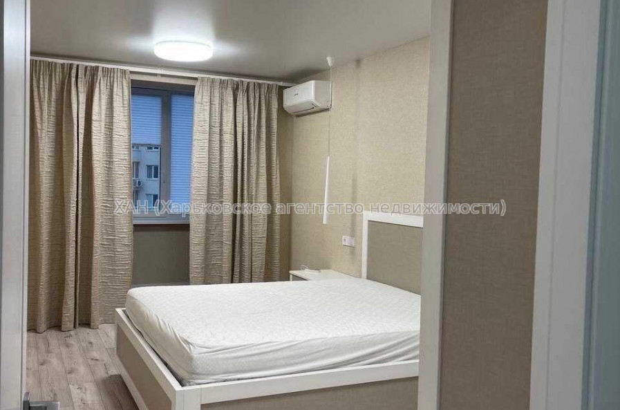 Продам квартиру, Пискуновский пер. , 2 кім., 67.70 м², авторский дизайн 