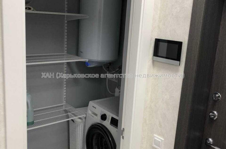 Продам квартиру, Пискуновский пер. , 2 кім., 67.70 м², авторский дизайн 
