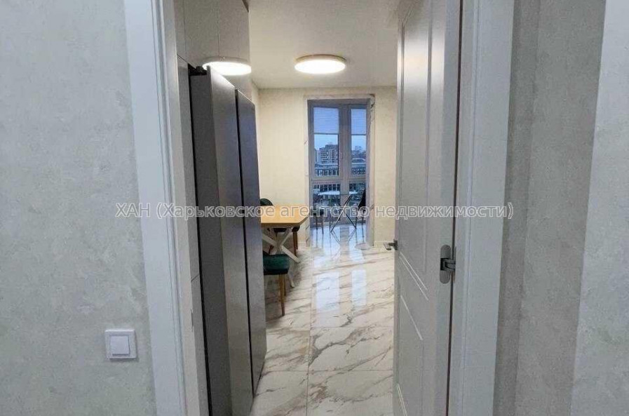 Продам квартиру, Пискуновский пер. , 2 кім., 67.70 м², авторский дизайн 