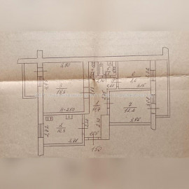 Продам квартиру, Героев Харькова просп. , 3 кім., 71 м², косметический ремонт