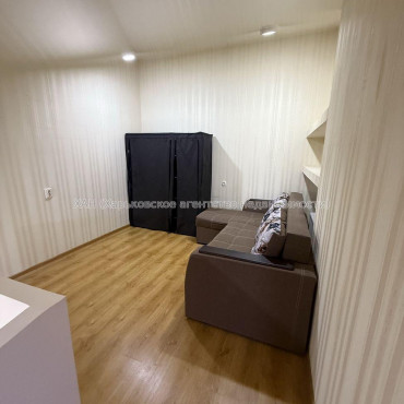 Продам квартиру, Белобровский пер. , 1 кім., 30 м², евроремонт 