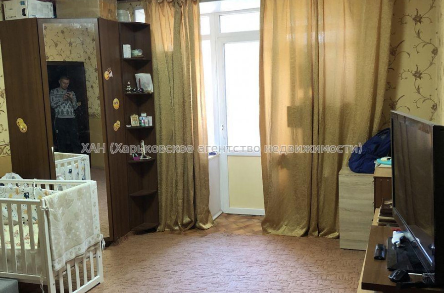 Продам квартиру, Мира ул. , 3 кім., 60 м², капитальный ремонт 